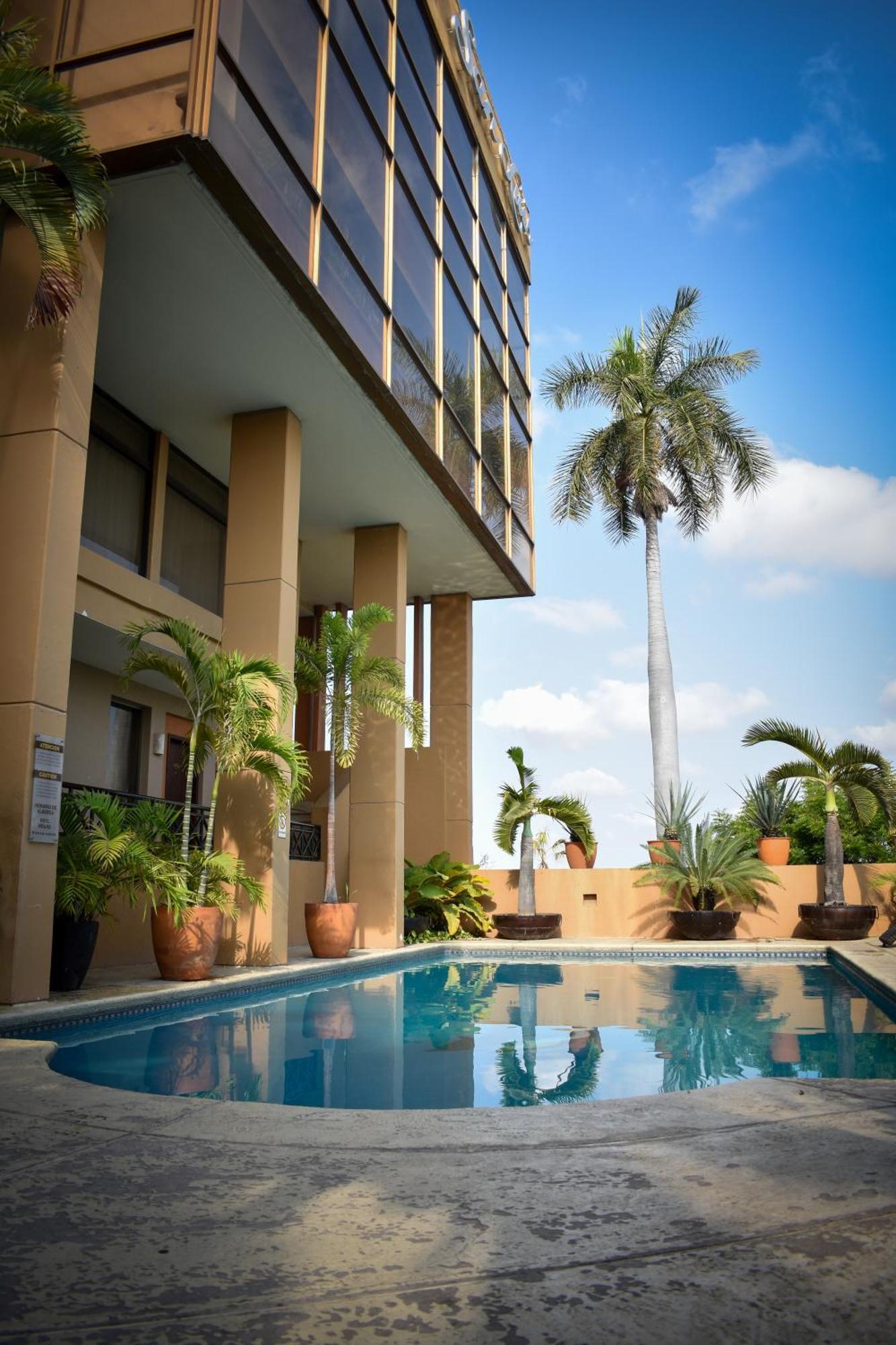 Hotel San Luis Lindavista Culiacan Exterior photo
